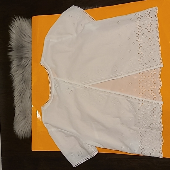 Nwot! Club Monaco eyelet t-shirt white - Picture 6 of 8